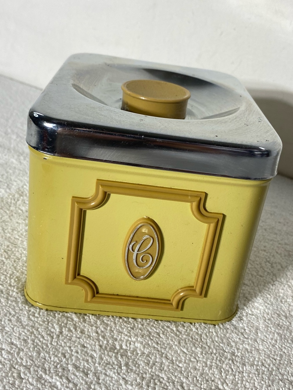Vintage  Ekco Canada Ltd. Harvest Yellow Metal Coffee Canister Grannycore